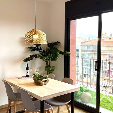Apartamento Con Terraza By Prestigi Terrassa Exterior photo