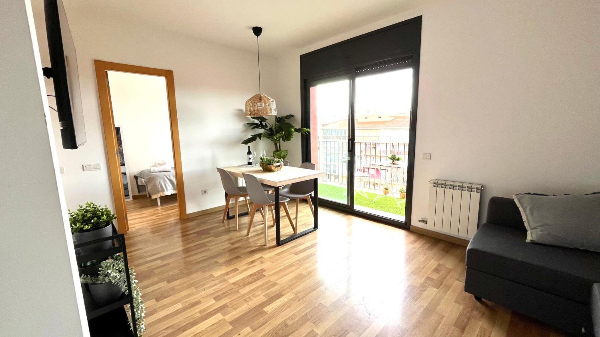Apartamento Con Terraza By Prestigi Terrassa Exterior photo
